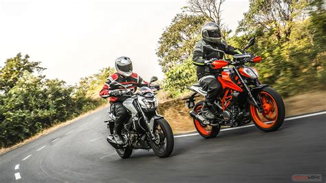 2017 Ktm Duke 390 Vs Bajaj Dominar 400 Comparison Test Review Bikewale