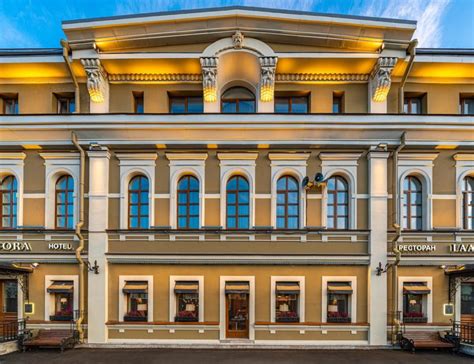 Where to stay in St. Petersburg: best neighborhoods and hotels