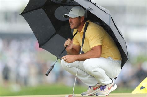 Brooks Koepka Leads Rain Soaked Us Pga Championship