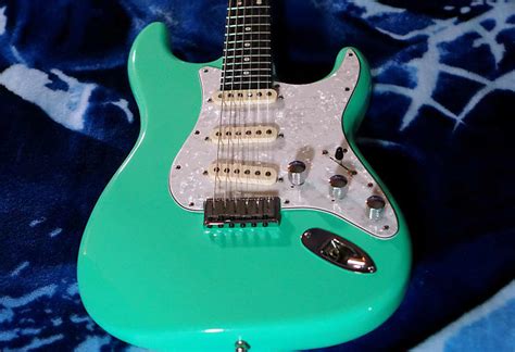 Warmoth Custom Hardtail Stratocaster Style Guitar With 70s Reverb