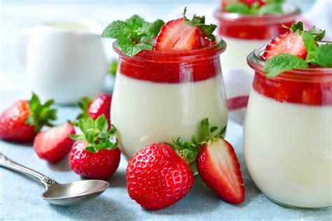 Panna Cotta Fraises La Vanille Un Dessert Pas Seulement D Licieux