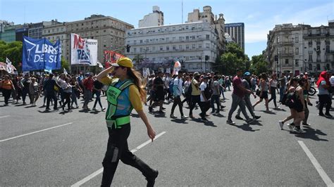 Tras una nueva reunión con el Gobierno la Unidad Piquetera levantó el