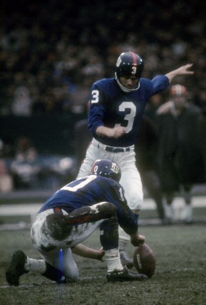 Photos Pete Gogolak Of The New York Giants Kicks