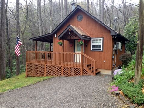 Maggie Valley cabins for Rent by Owner! Weekly Cabin Rental