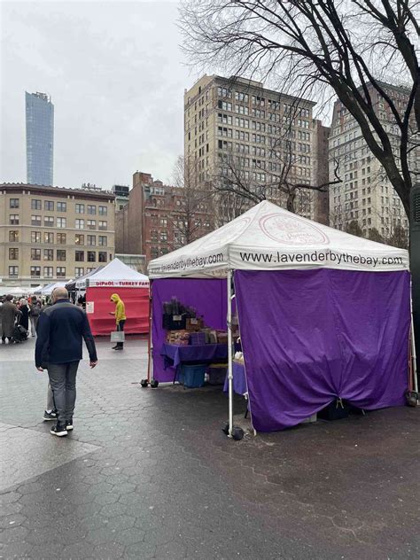 Union Square Farmers Market an NYC Adventure - NYC Moments