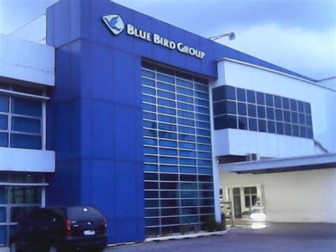 Showroom Blue Bird Group Semarang Cara Membeli Mobil Mobil Ex Pt Blue