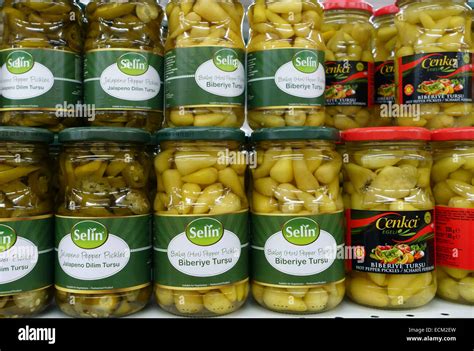 Green pepper pickles hi-res stock photography and images - Alamy