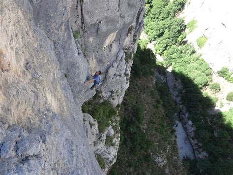 Week End D Initiation L Escalade Dans Le Verdon Kazaden