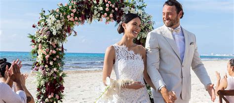 Montego Bay Hilton Rose Hall Beach | Resort Brides