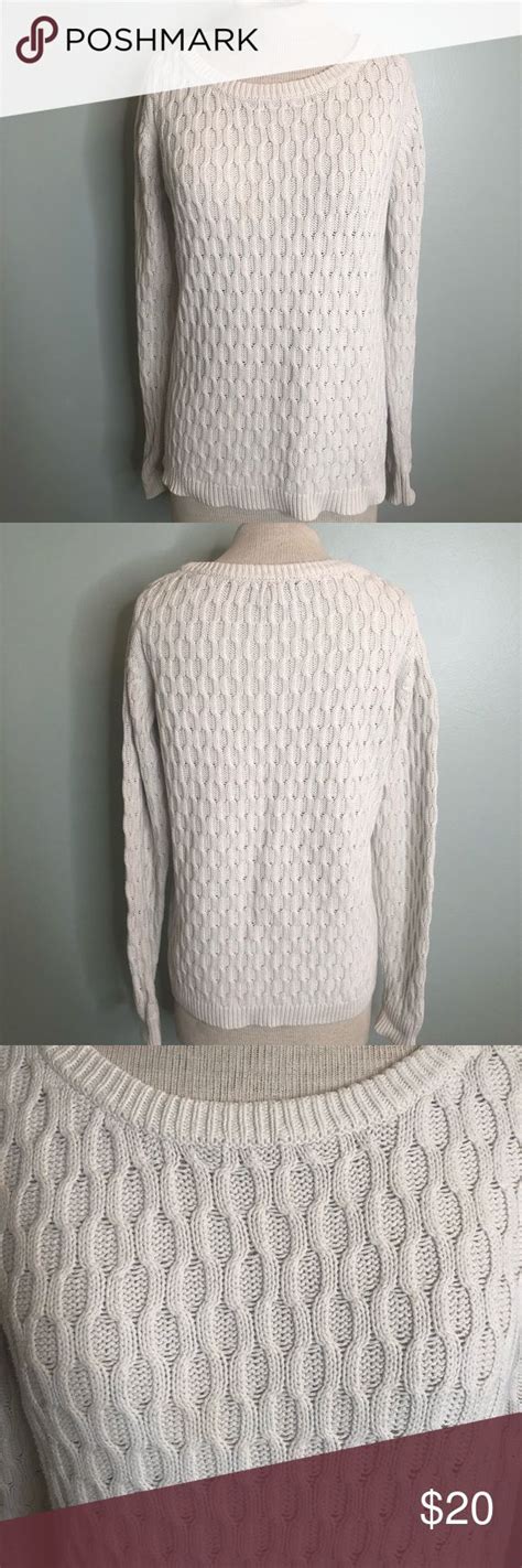 Old Navy White Cable Knit Sweater Size Medium | White cable knit ...