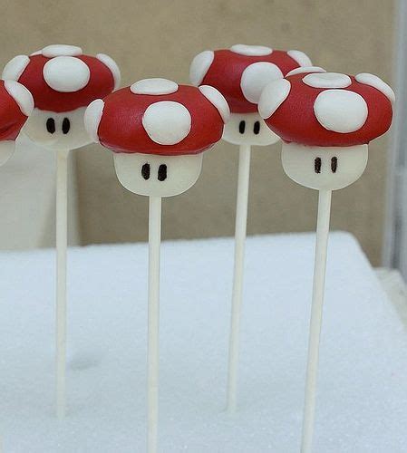 Mario Bros cake pop ideas | Mario cake, Super mario cake, Nintendo cake