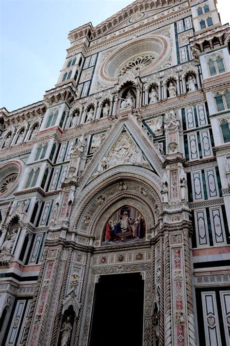 Facade of Florence Cathedral · Free Stock Photo