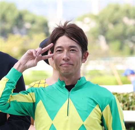 和田竜二騎手が通算2万1000回騎乗 史上6人目／阪神12r 競馬写真ニュース 日刊スポーツ