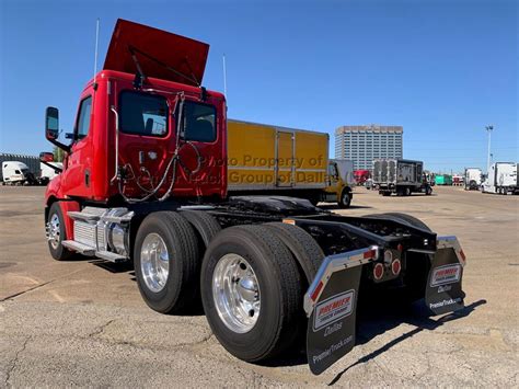 2019 Used Freightliner Cascadia Pt126dc At Serving