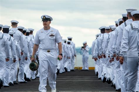 Dvids News Uss Ronald Reagan Returns To Yokosuka Following 5th And