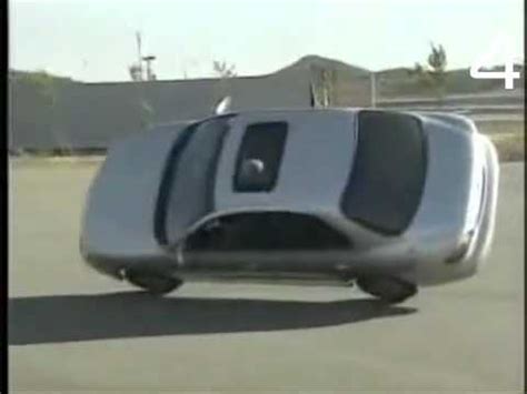 8 Most Amazing Car Stunts | Vidsage.com