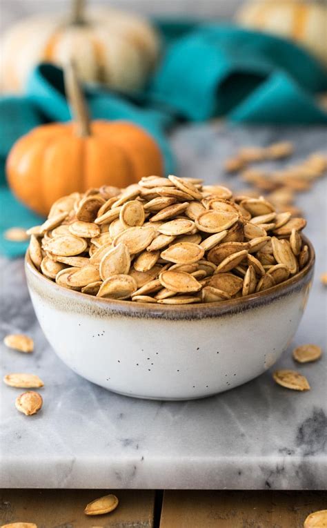 How To Make Easy Roasted Pumpkin Seeds From Your Jack Olantern This