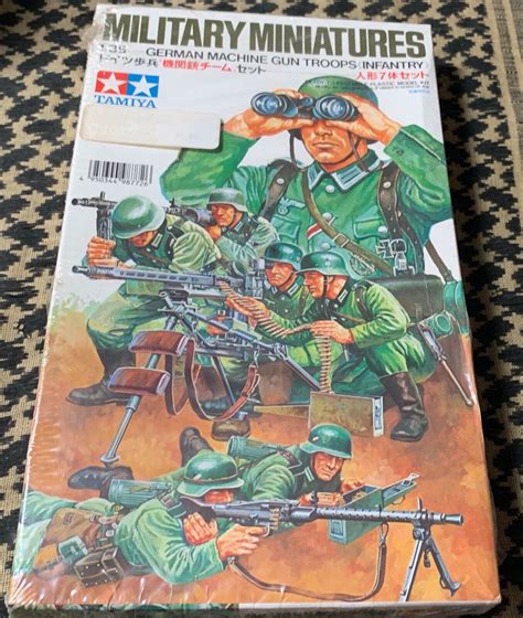 German Machine Gun Troops Tamiya 1 35 STILL SEALED FREE USA SHIPPING