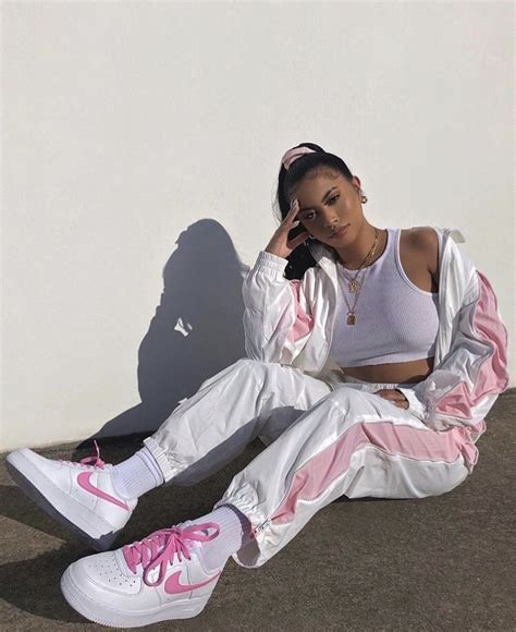 Pinterest And Ig Shaylarodneyy Streetwear Fashion Women Highsnobiety Fashion Streetwear Outfit