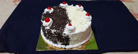 Chocolat Round Black Forest Cake For Birthday Parties Packaging Type