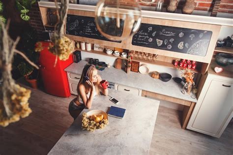 Premium Photo Cute Blonde Long Hair Girl Wearing