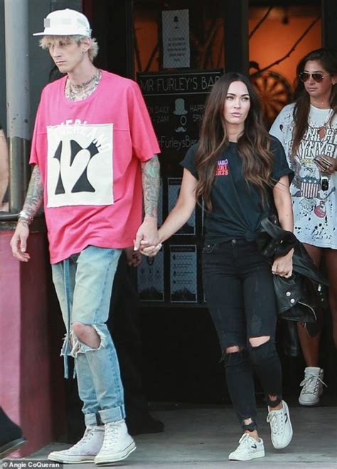 Megan Fox And Machine Gun Kelly Together 14 Photos The Fappening