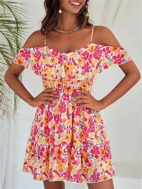 Vestido Con Estampado Floral De Hombros Descubiertos Ribete Con