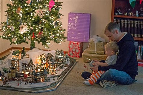 Decorare Sotto L Albero Di Natale 27 Idee Uniche La Passione Di Arredare