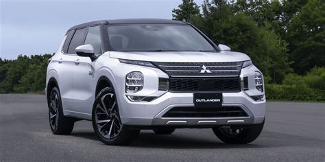 2023 Mitsubishi Outlander Plug-In Hybrid Revealed, Confirmed for U.S.