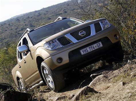 Nissan Navara Frontier Double Cab Specs And Photos 2005 2006 2007