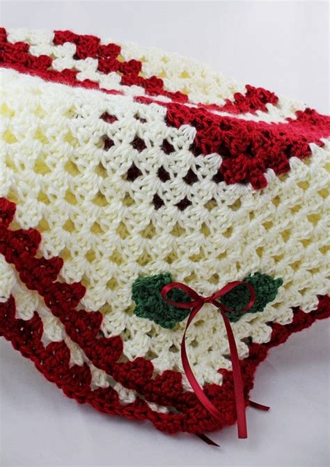 25 CHRISTMAS BABY BLANKET CROCHET PATTERN