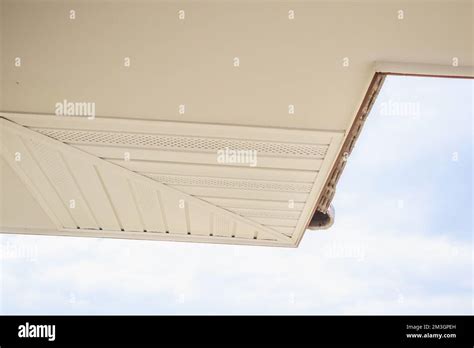 Soffit Board Installation Stock Photo - Alamy