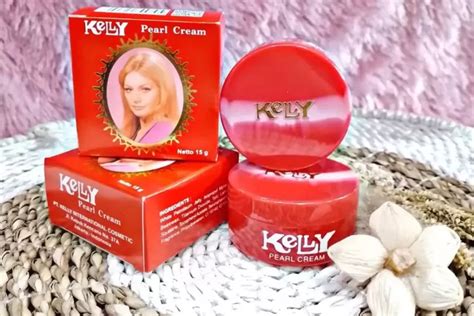 Tutorial Menggunakan Kelly Pearl Cream Sebagai Krim Malam Beauty