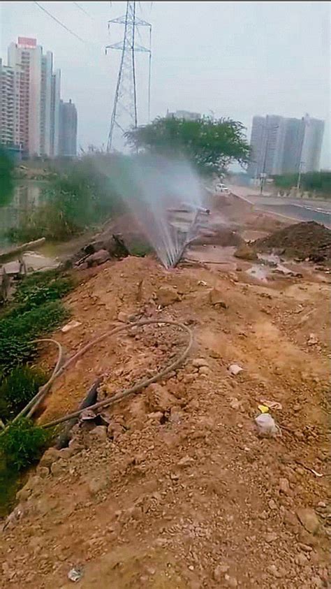 Gurugram S Societies Along Dwarka E Way Suffer At The Hands Of