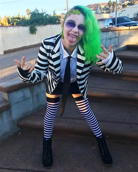 Beetlejuice costume female | Female beetlejuice costume, Beetlejuice ...