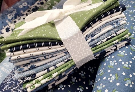 Nantucket Summer 10 Pc Fat Quarter Bundle