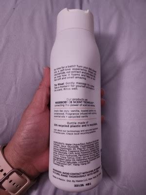 Being Frenshe Renewing And Hydrating Body Wash With Niacinamide