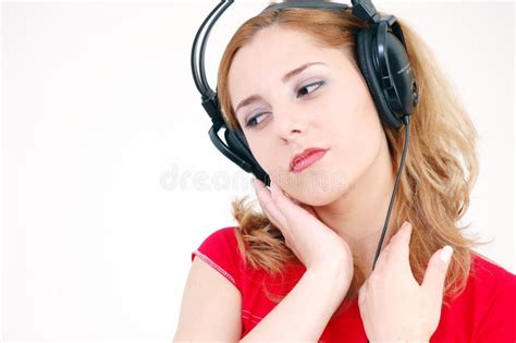 Hübsches Mädchen im Bikini stockbild Bild von bikini 2725433