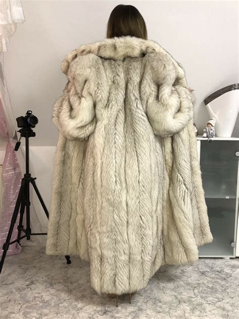 Fox Fur Milf Fur Coat Woman Beautiful Fashion Moda Fashion Styles Women