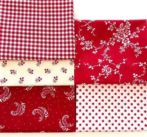 5 Red And White Fq Bundle Quilt Fabric Red Floral Fabric Red Star