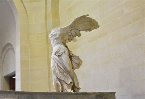 Venus-De-Milo-Louvre - Travel Greece Travel Europe