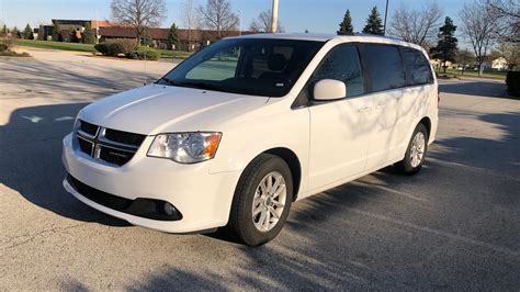 2019 Dodge Grand Caravan Sxt Reviewdrive Youtube