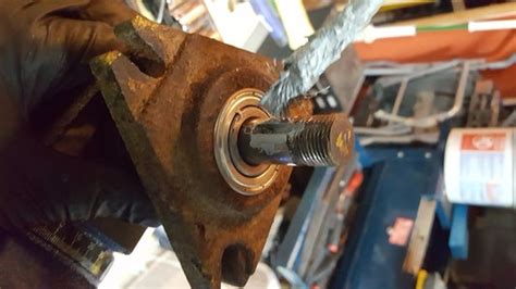 John Deere Mower Deck Spindle Bearing Replacement 13 Steps With Pictures Instructables