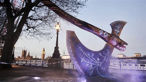 Giant Leviathan Axe From God Of War Found In London Pushstartplay