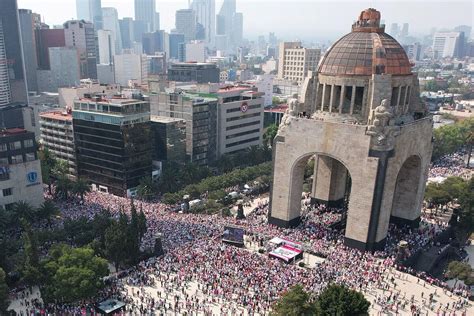 Desfile De Noviembre En Vivo Hoy Horario Ruta Y Calles Cerradas En