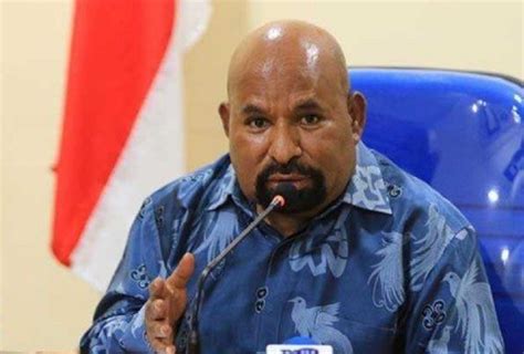 Ahy Bakal Siapkan Bantuan Hukum Ke Gubernur Papua Lukas Enembe Ruang