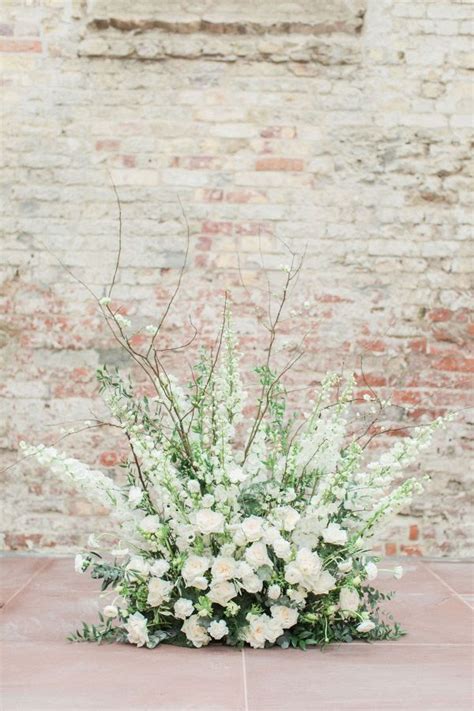 Chic Church Wedding Ceremony In The City Wedding Alter Flowers