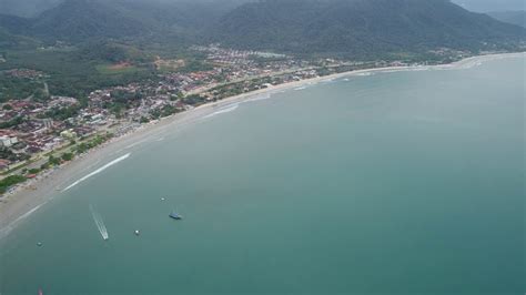 Castelo Arautos Do Evangelho E Praia De Maranduba Ubatuba Sp Youtube