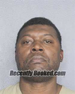 Recent Booking Mugshot For Gregory Javin Cole In Broward County Florida