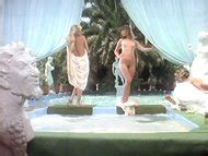 Naked Anaís de Melo in La golfa del barrio